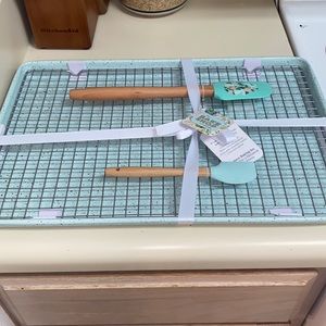 THE BAKE SHOP BY MASTERCLASS 4 piece baking set. Never used with tags.